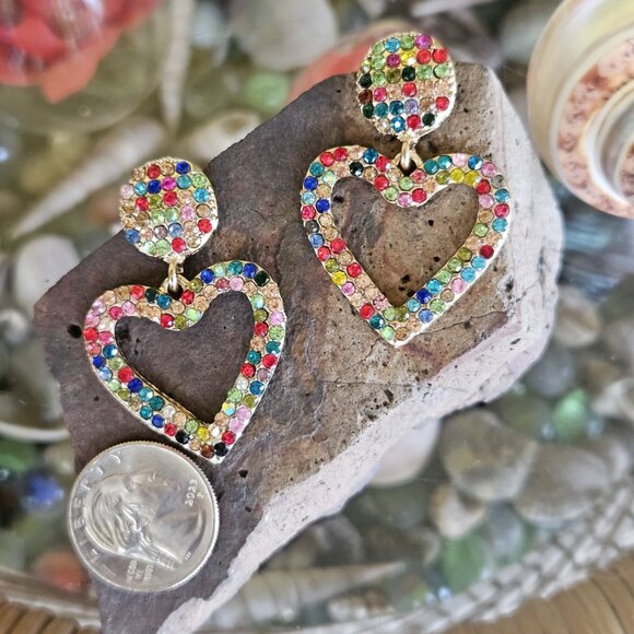 Multicolored💚❤️💛Stones Blingy💛❤️💚Drop🩵💙🩷✨🎀HEART🩷💙🩵🎀✨Earrings - Picture 5 of 5